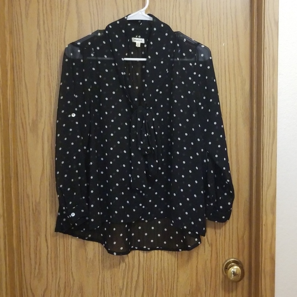 Black polka dot blouse